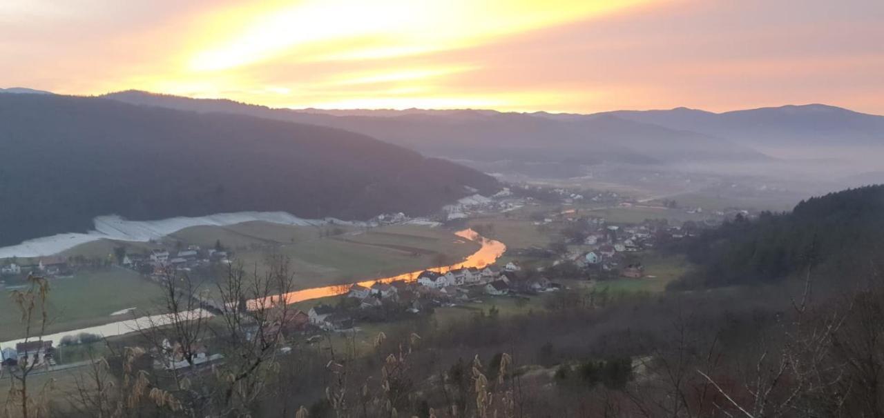 Apartman Karlo Otočac Buitenkant foto