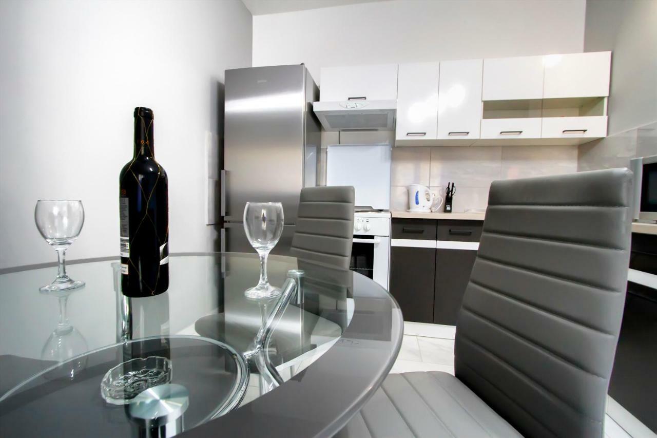 Apartman Karlo Otočac Buitenkant foto