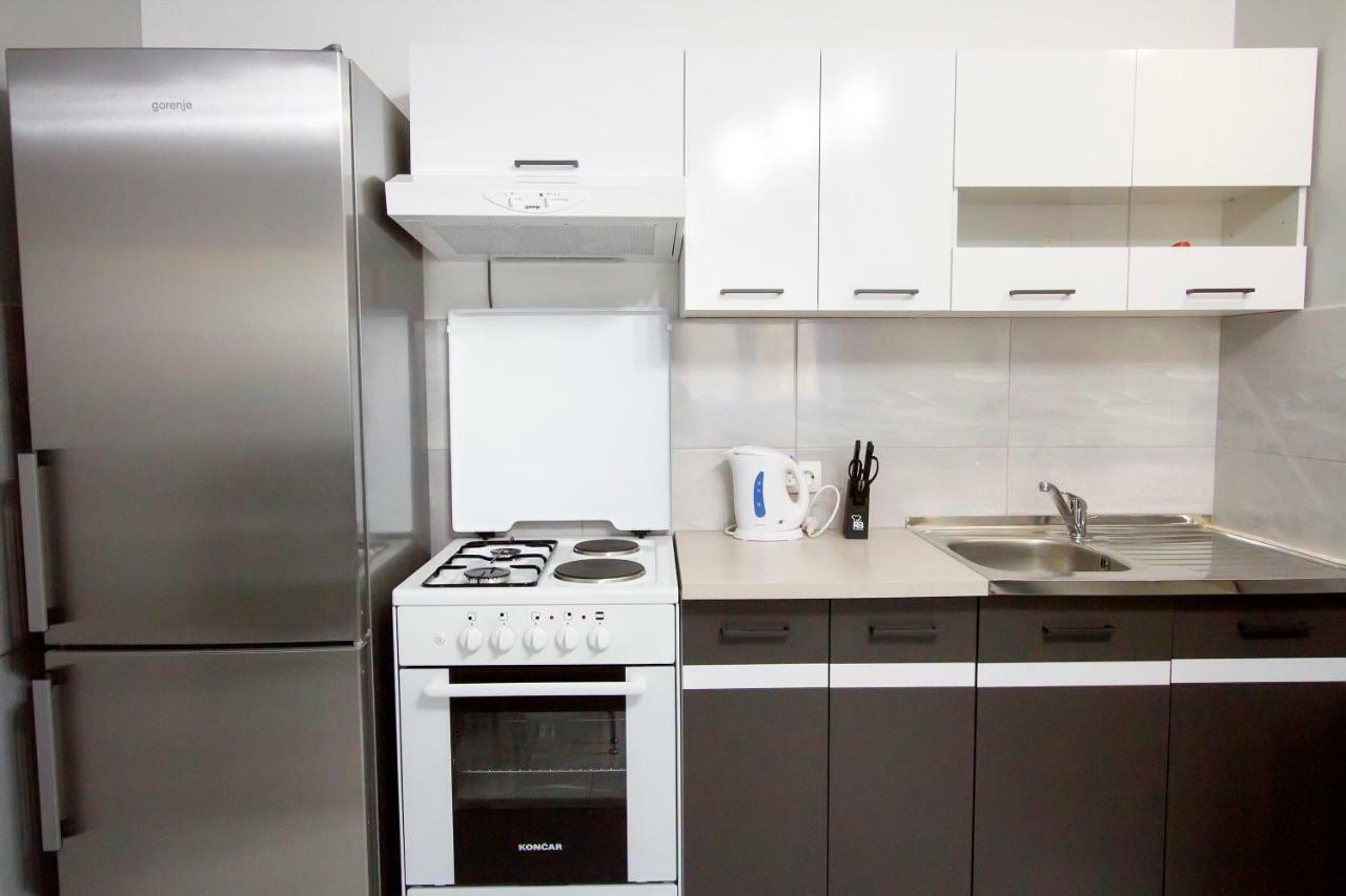 Apartman Karlo Otočac Buitenkant foto